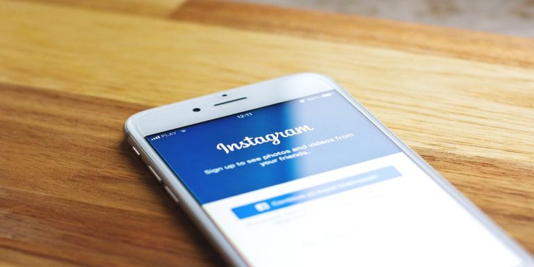 Read more about the article Effective Ways of Boosting Your Presence on Instagram